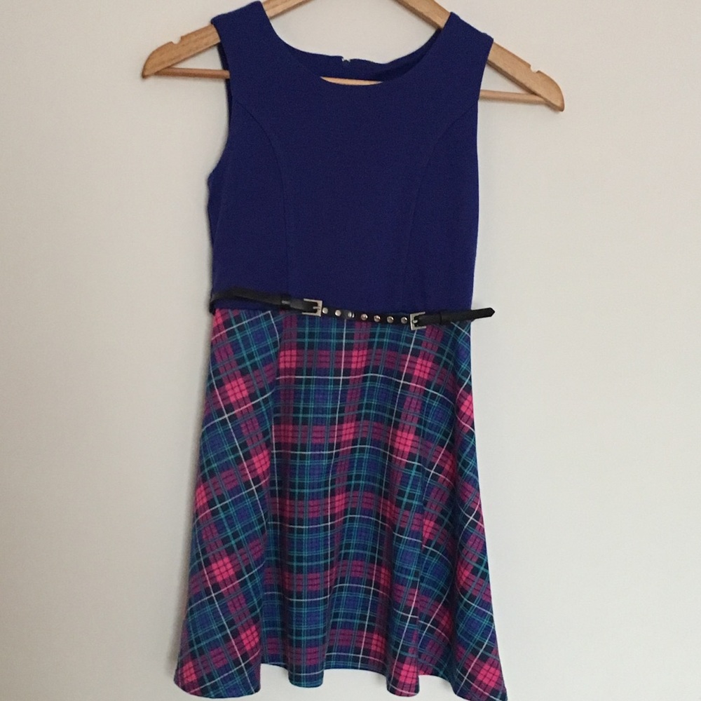Belted dress size 10